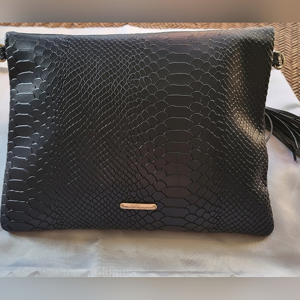 GiGi New York Rachel snake embossed leather crossbody/clutch  bag